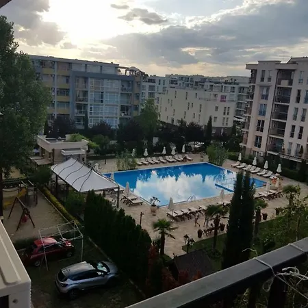 Eduard Sunny View Central 아파트 *